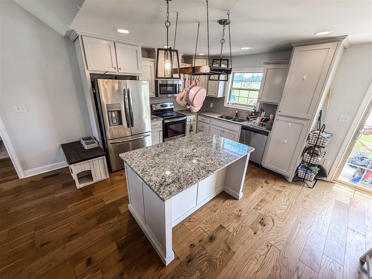 184 Greenbriar Lane Property Photo 13
