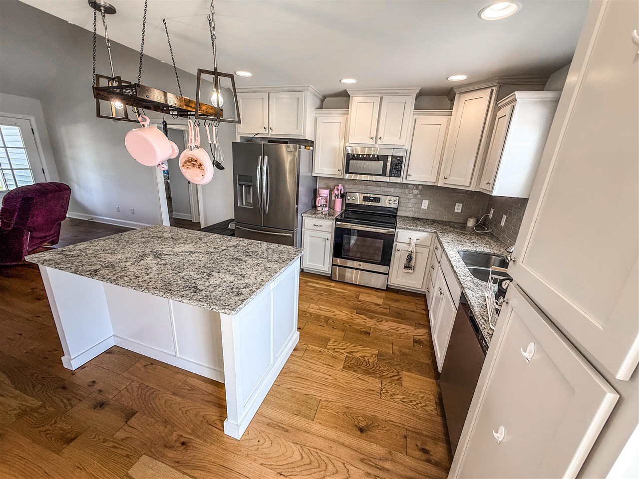 184 Greenbriar Lane Property Photo 14