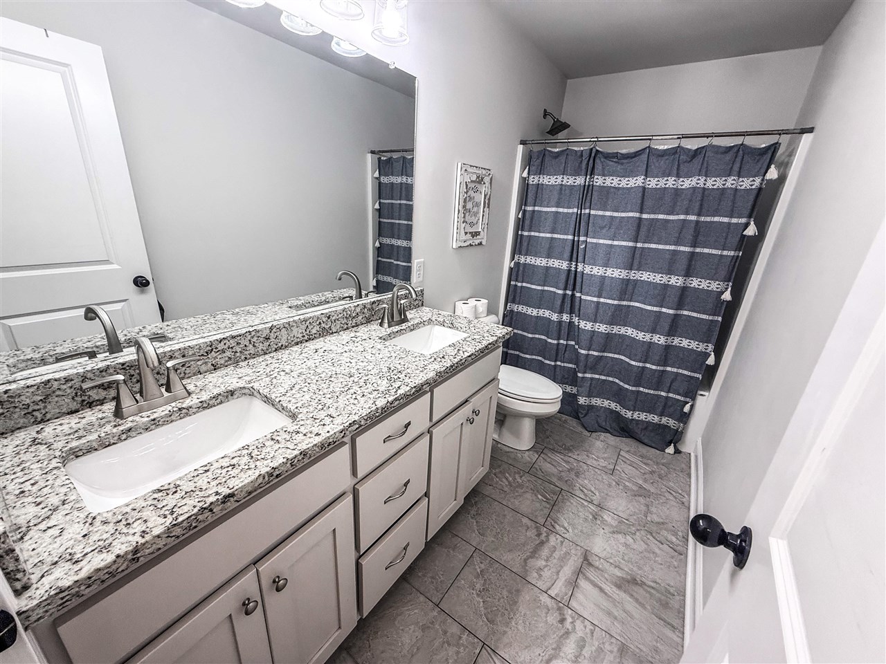 184 Greenbriar Lane Property Photo 25