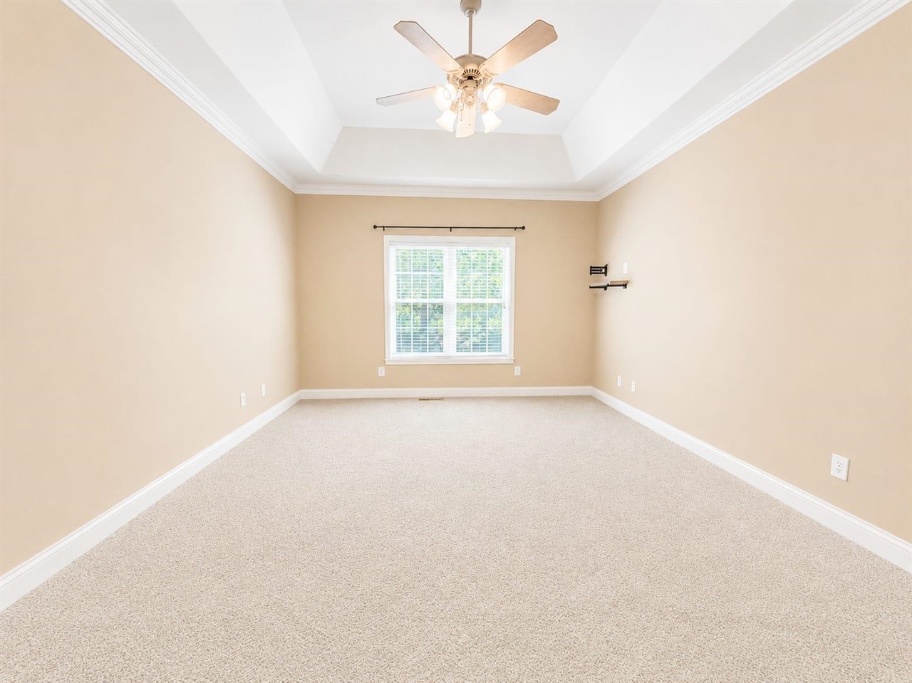 2536 Avondale Drive Property Photo 20