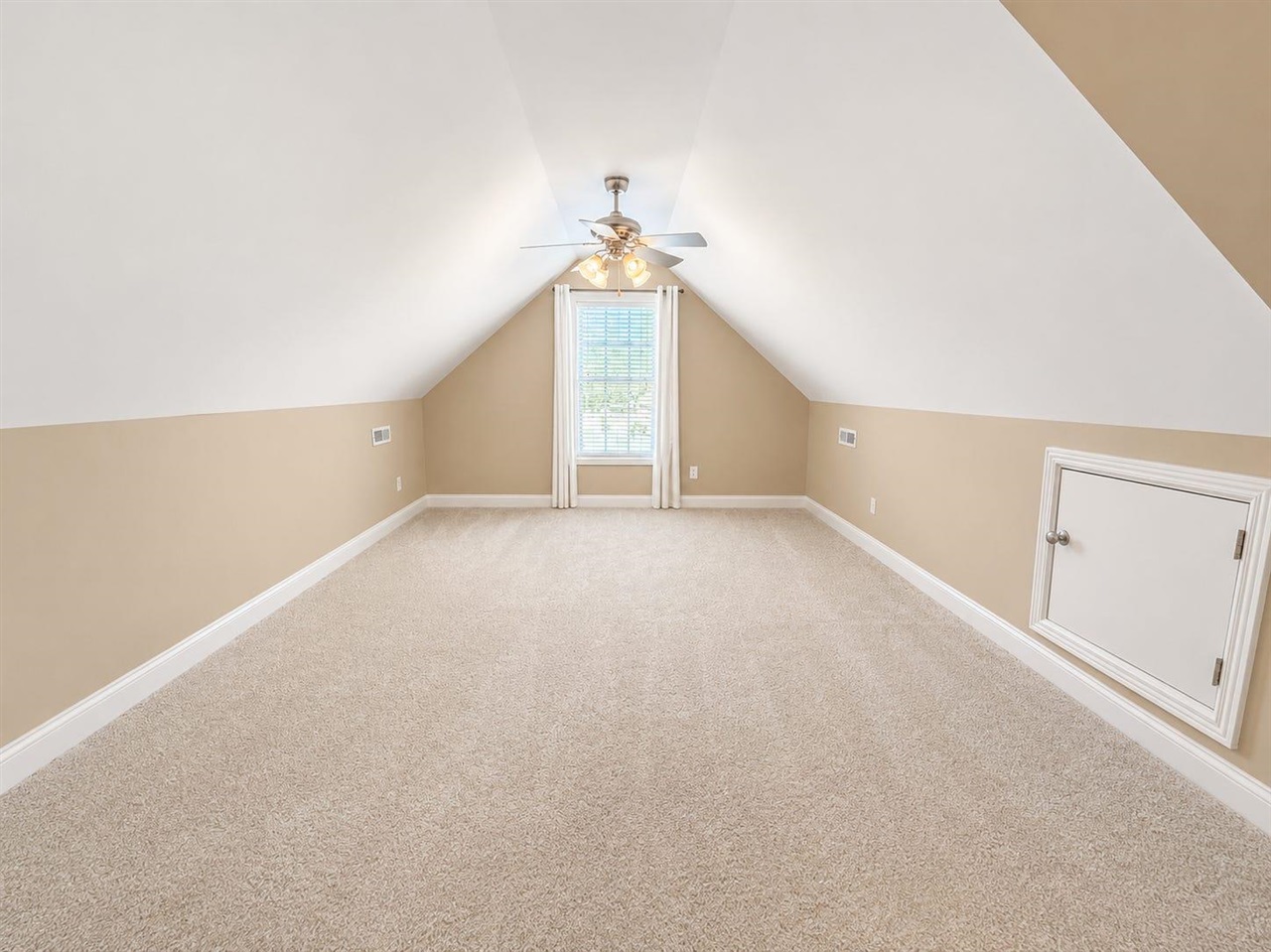 2536 Avondale Drive Property Photo 34