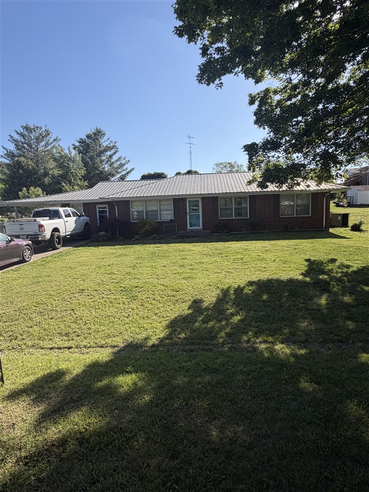 177 Cherokee Drive Property Photo 1