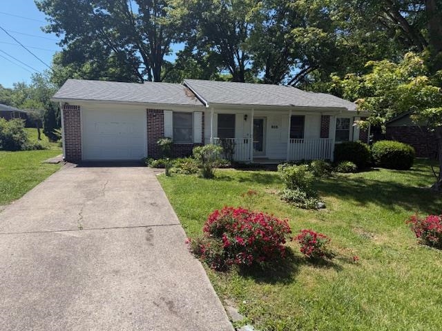 805 Stanley Court Property Photo 1
