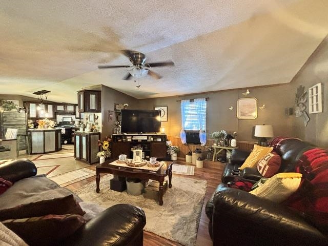 75 Stringer Road Property Photo 3