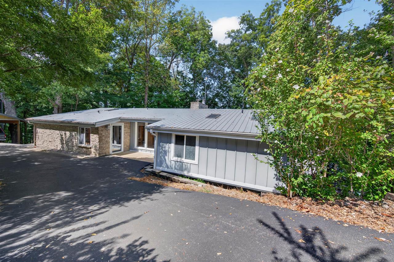 1018 Comanche Circle
