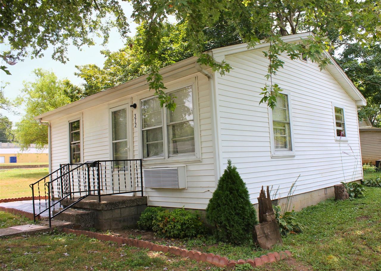 372 S Spring Street Property Photo 1