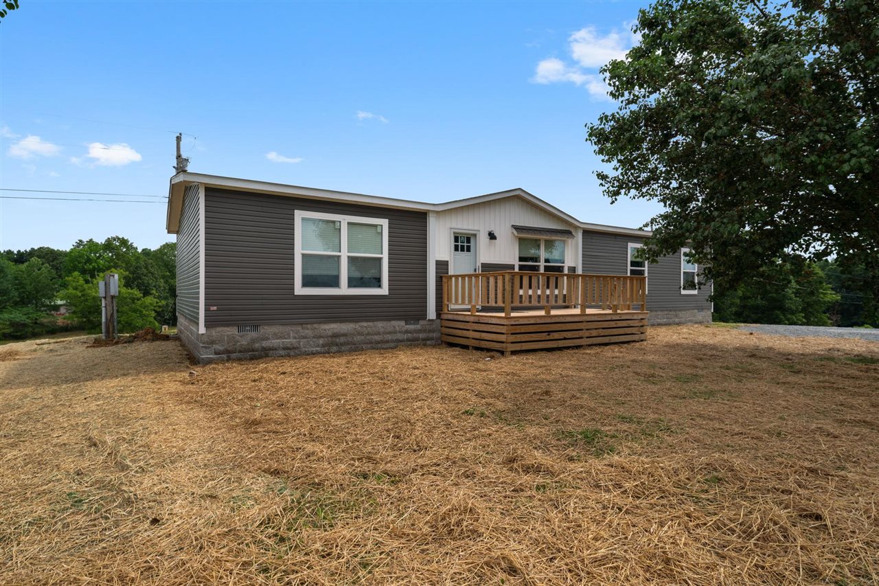 1480 Cedar Flat Curtis Road Property Photo 1