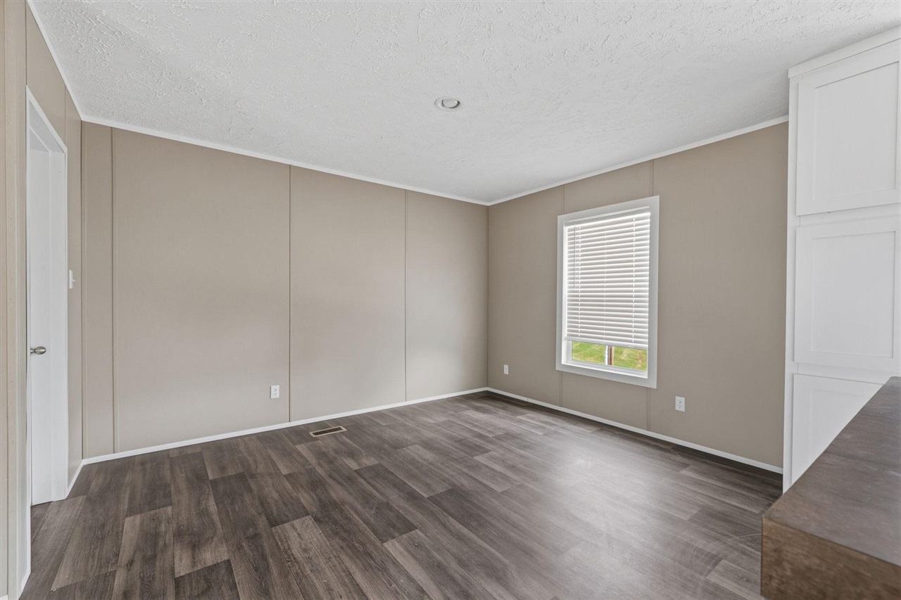 1480 Cedar Flat Curtis Road Property Photo 14