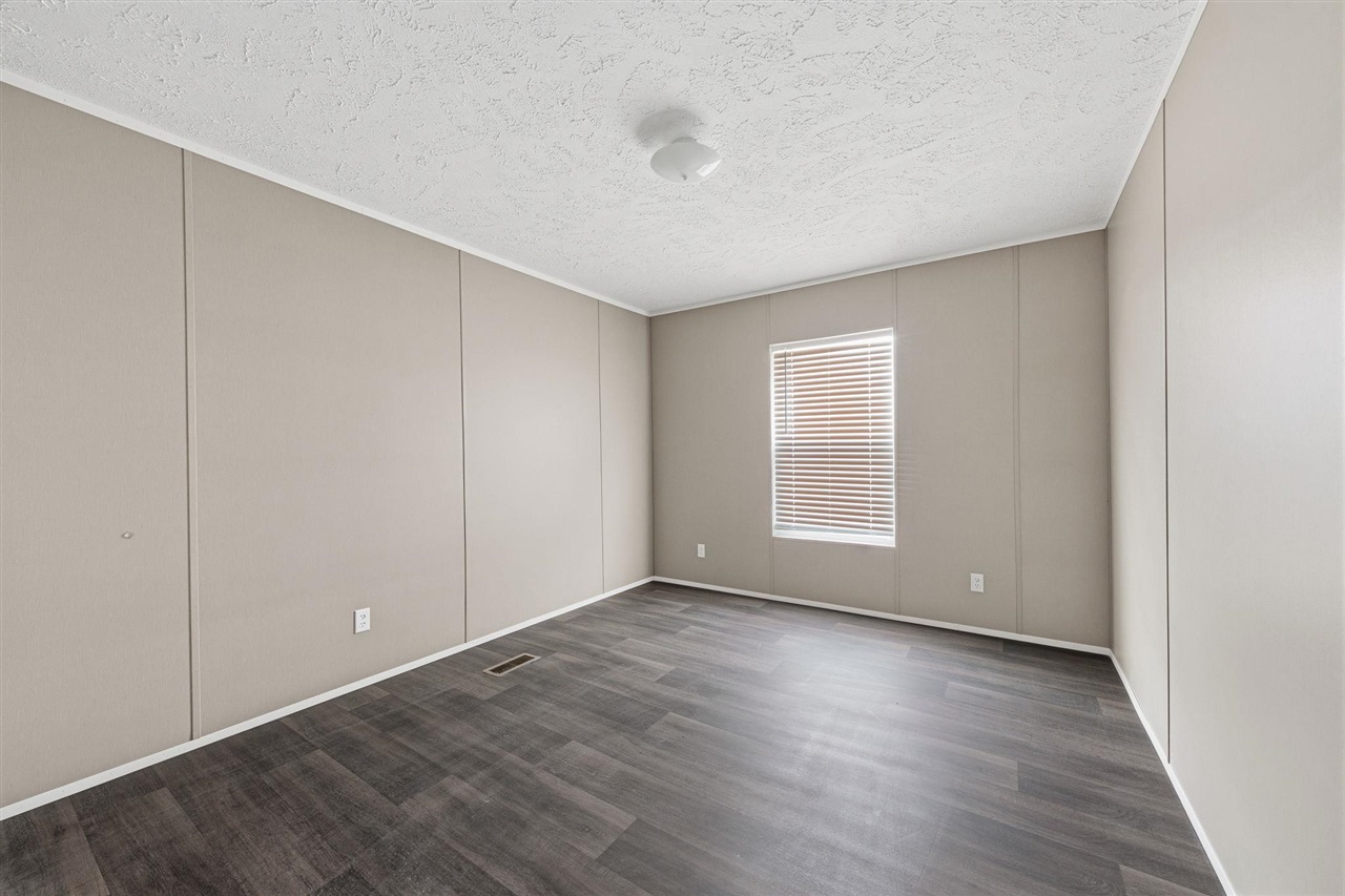 1480 Cedar Flat Curtis Road Property Photo 21