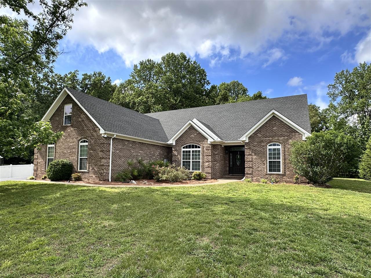 240 Cross Creek Court Property Photo 1