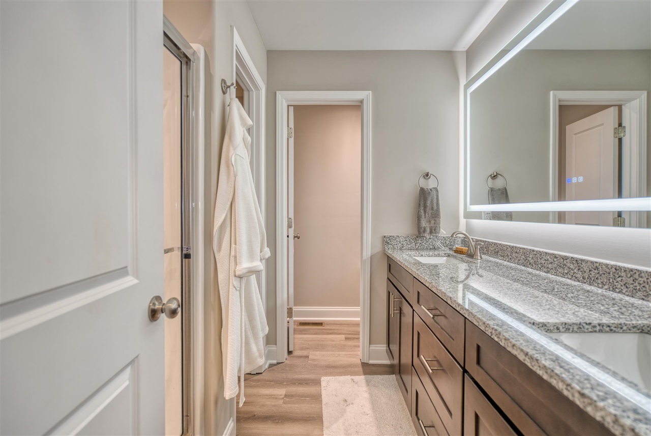 801 Victoria Way Property Photo 18