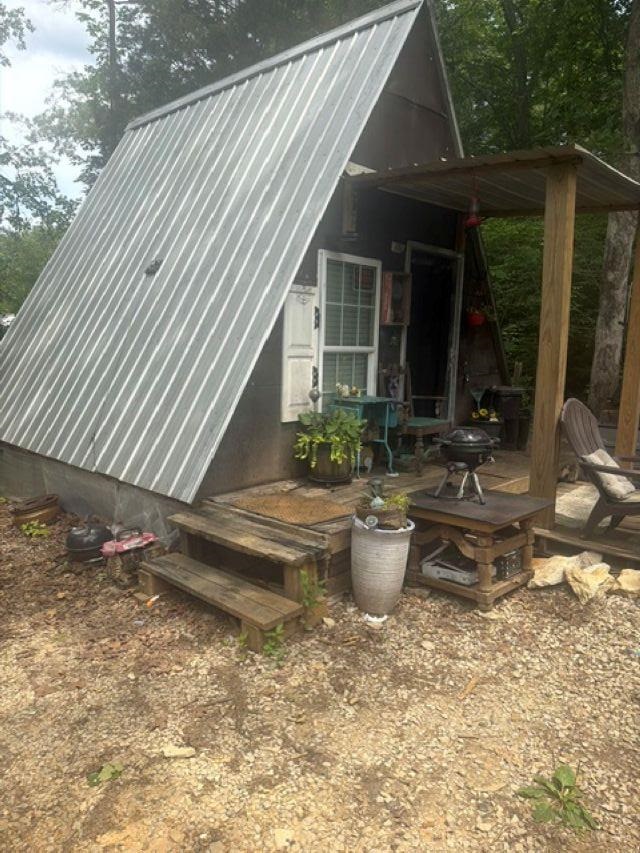 970 Lakeshore Drive Property Photo 1