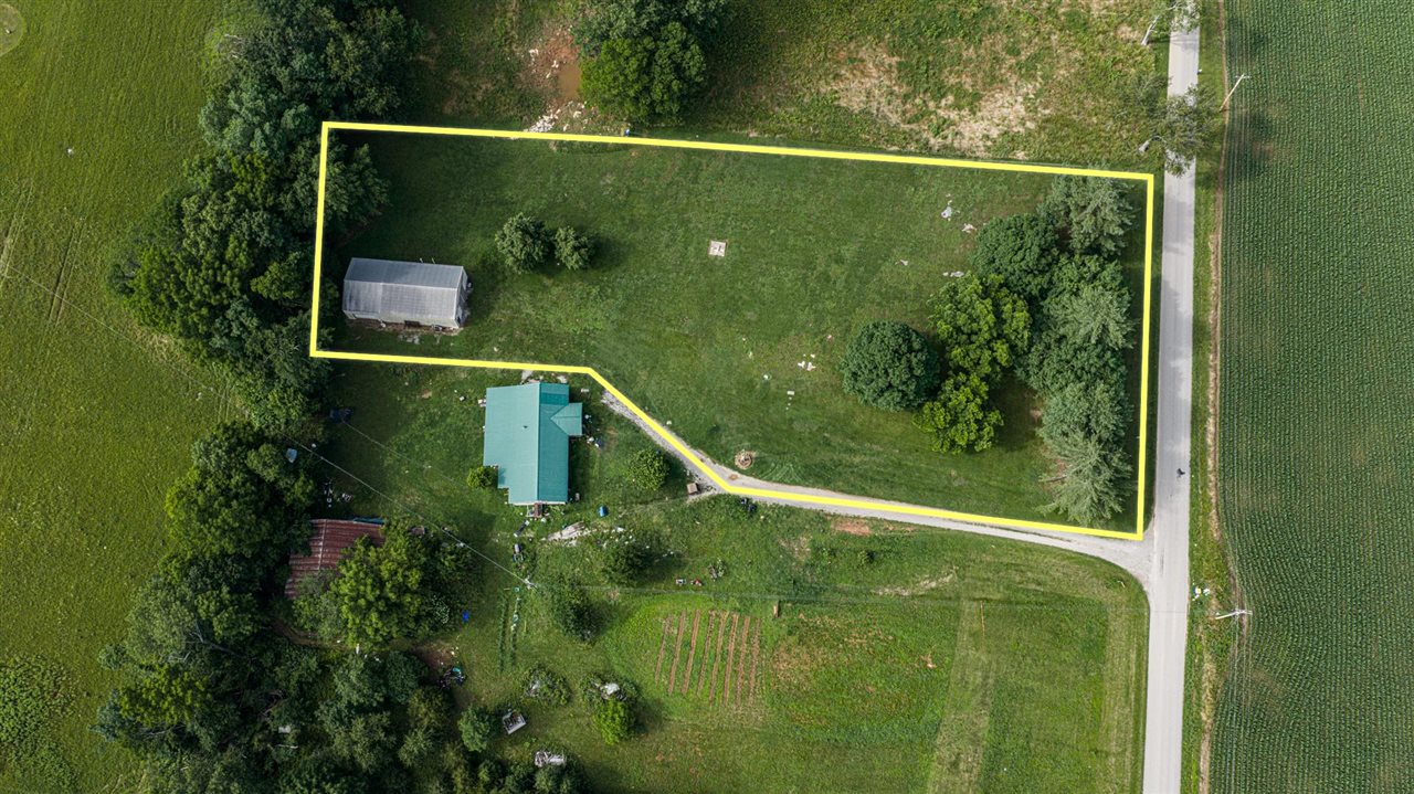 3896 Petros Browning Road Property Photo 1
