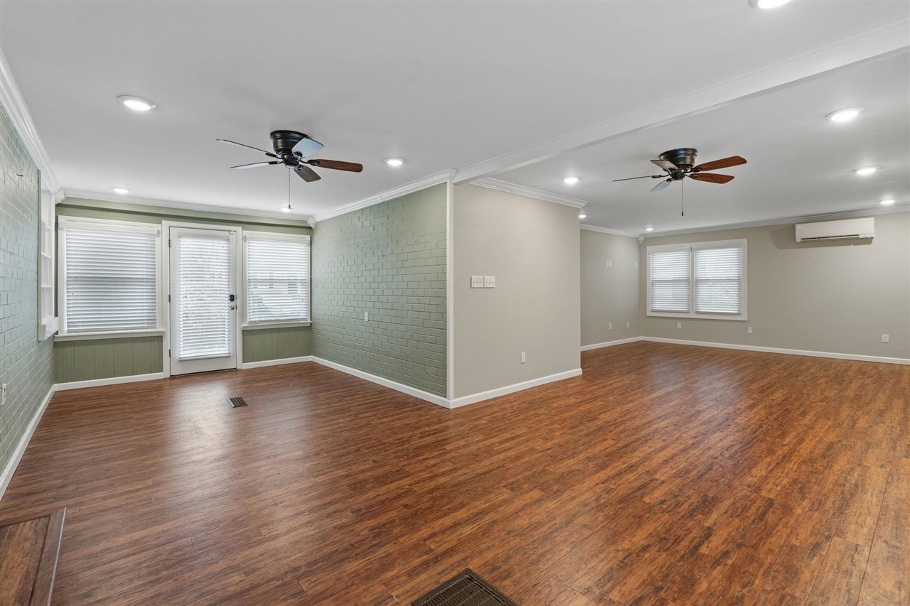 1308 Lehman Avenue Property Photo 7