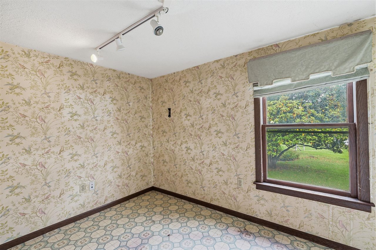 1308 Lehman Avenue Property Photo 17