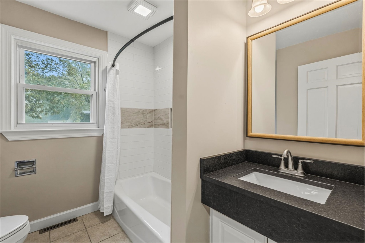 1308 Lehman Avenue Property Photo 19