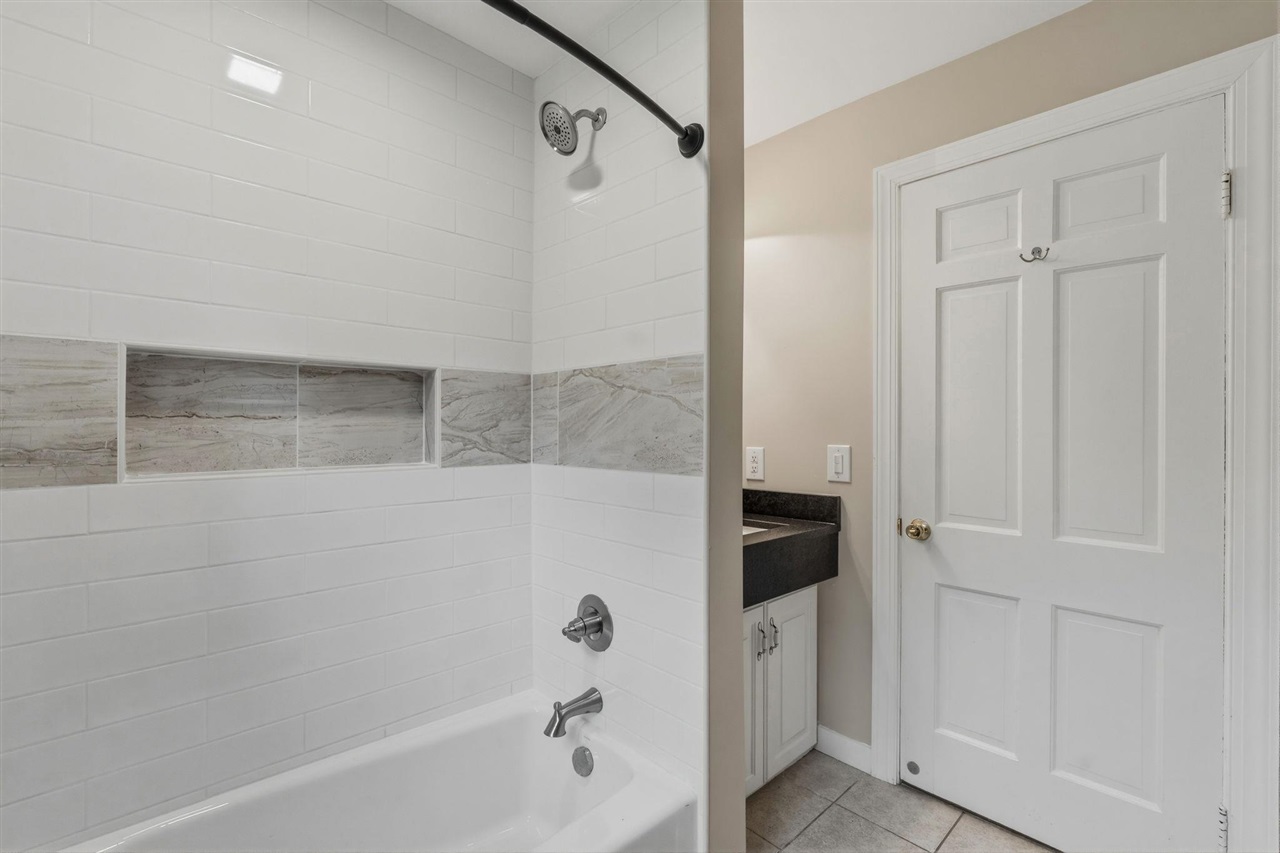 1308 Lehman Avenue Property Photo 20