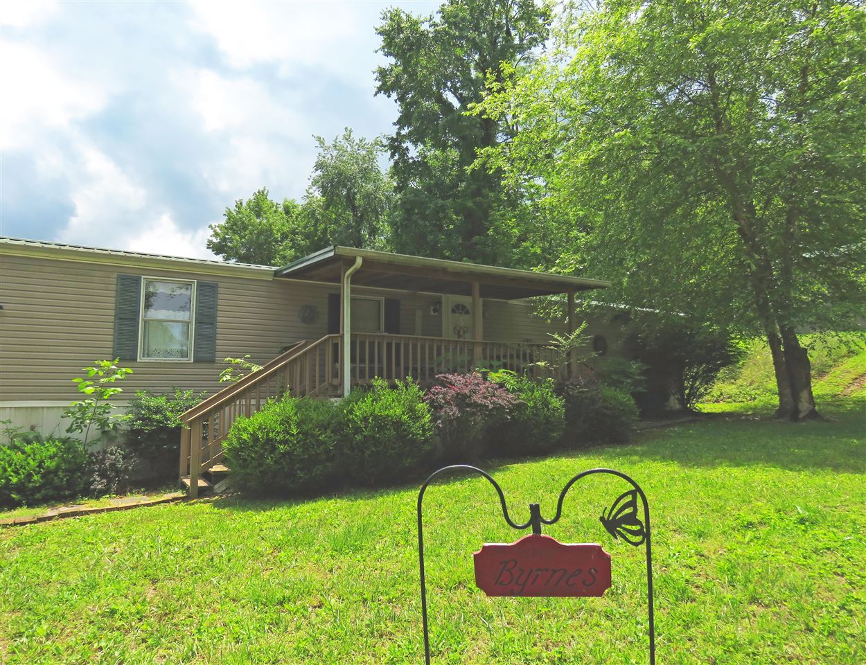 439 Lakeshore Drive Property Photo 1
