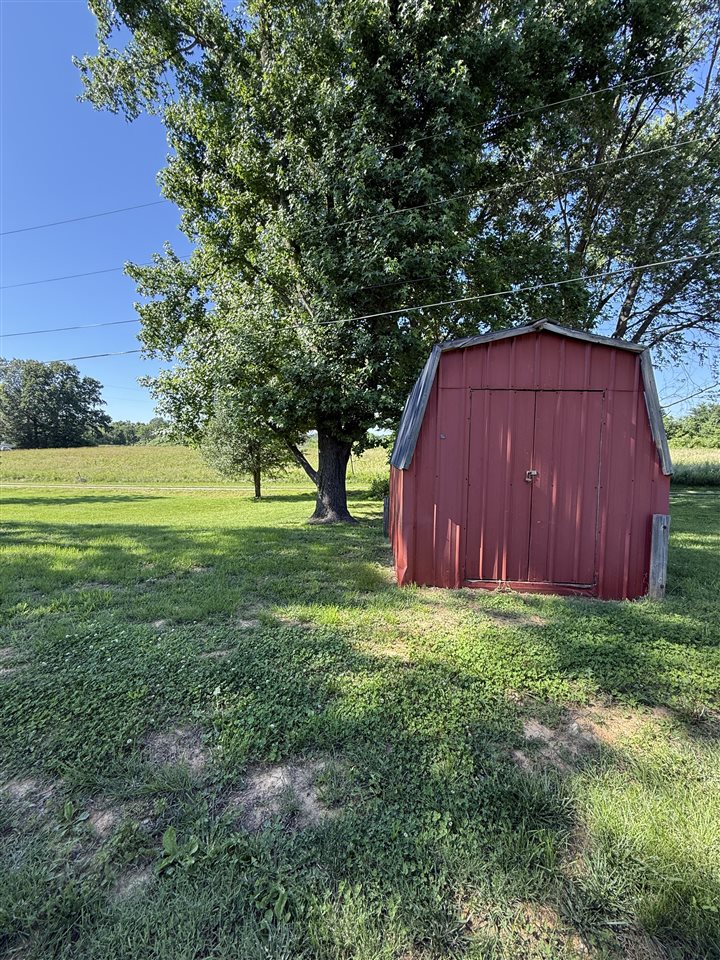 107 Sycamore Street Property Photo 36