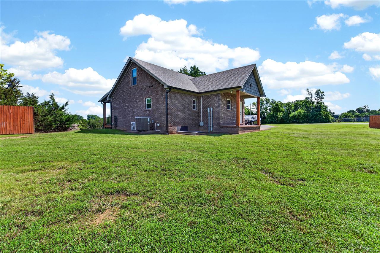 437 Christine Road Property Photo 12