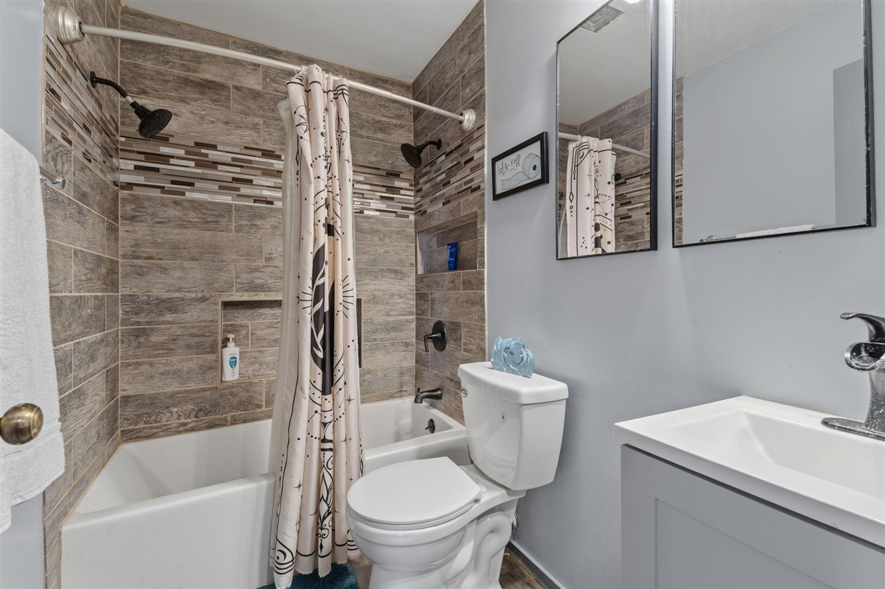 3302 Smallhouse Road Property Photo 15
