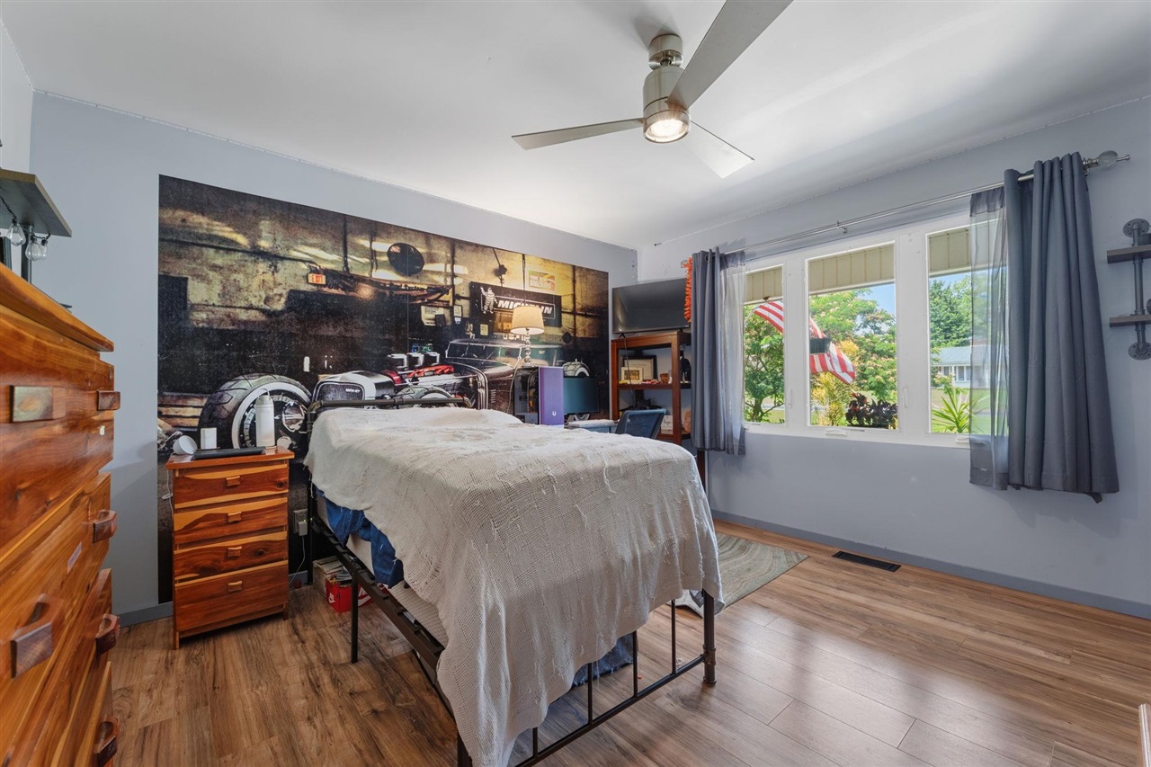 3302 Smallhouse Road Property Photo 16