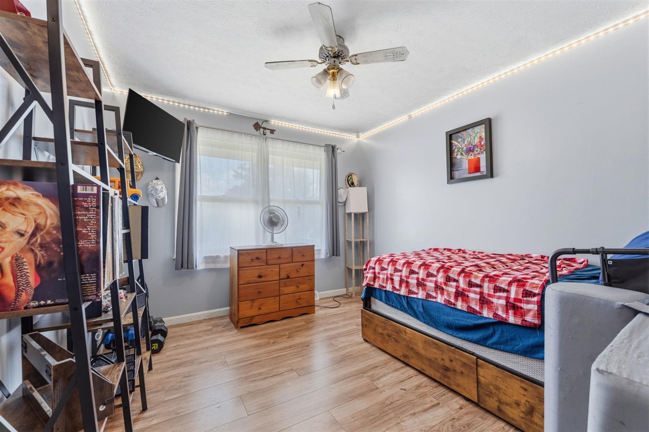 3302 Smallhouse Road Property Photo 18