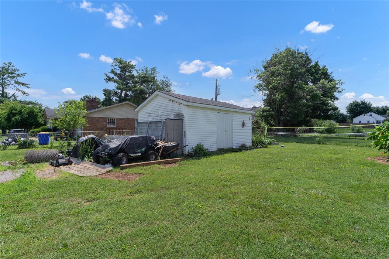 3302 Smallhouse Road Property Photo 24