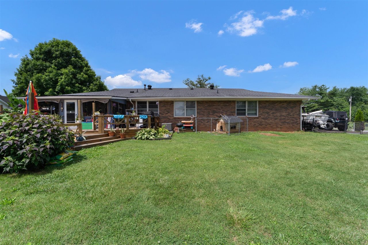 3302 Smallhouse Road Property Photo 25