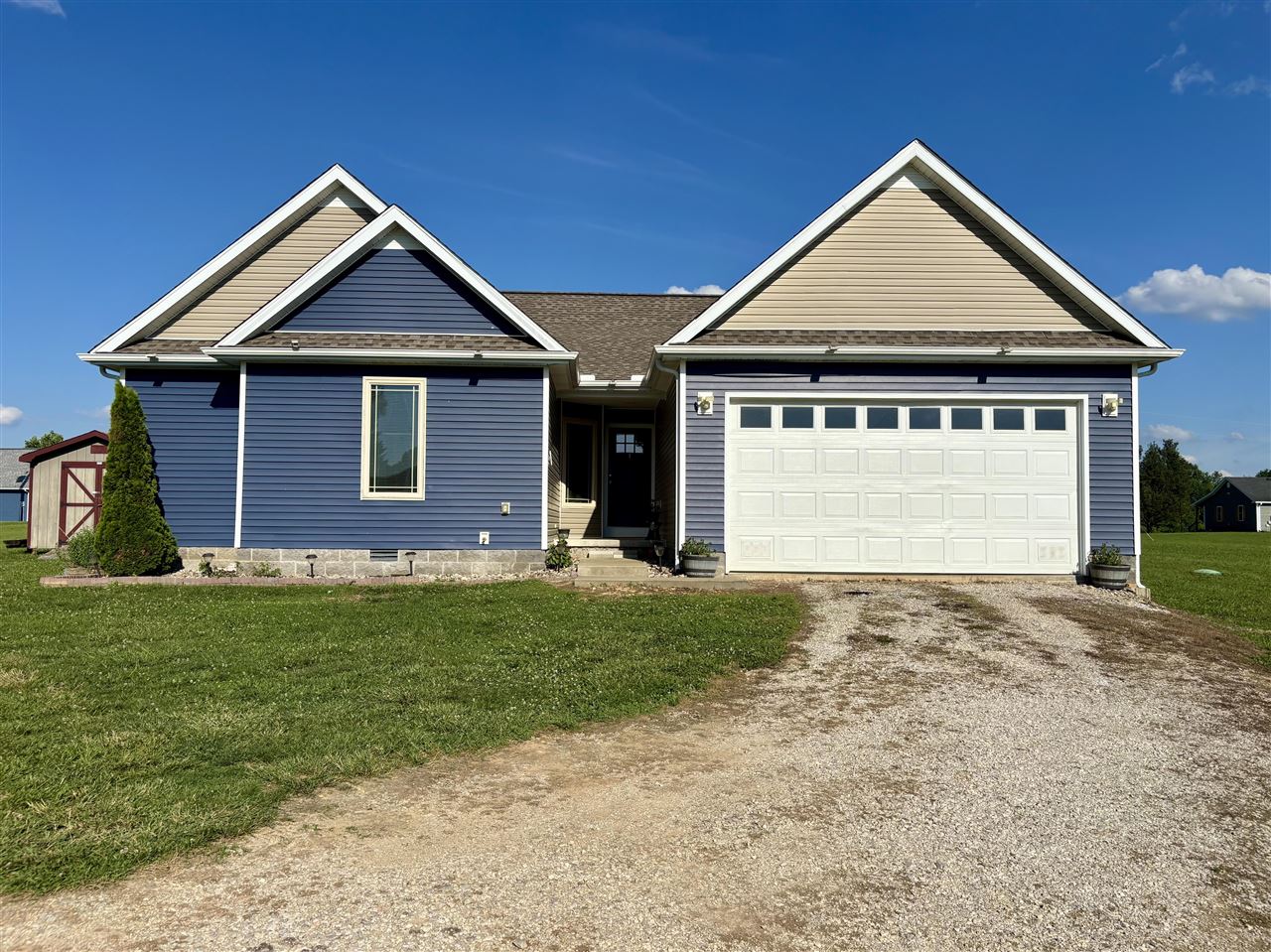 176 Willrich Circle