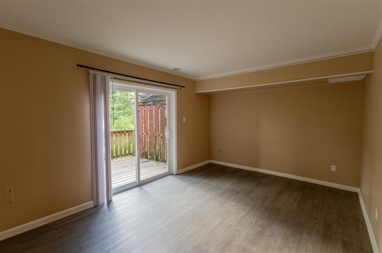 105 Windy Circle Property Photo 12