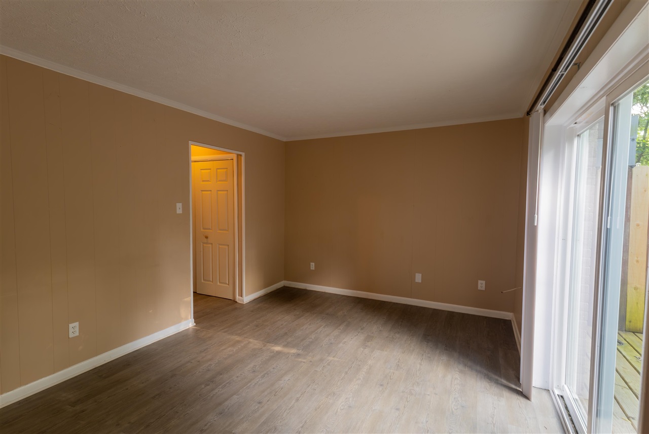 105 Windy Circle Property Photo 13