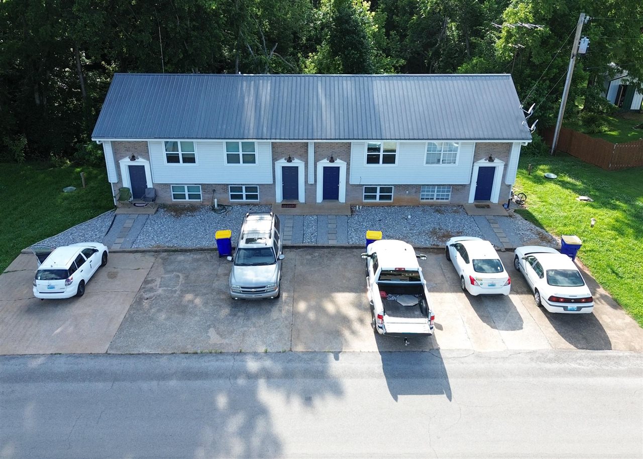 105 Windy Circle Property Photo 16