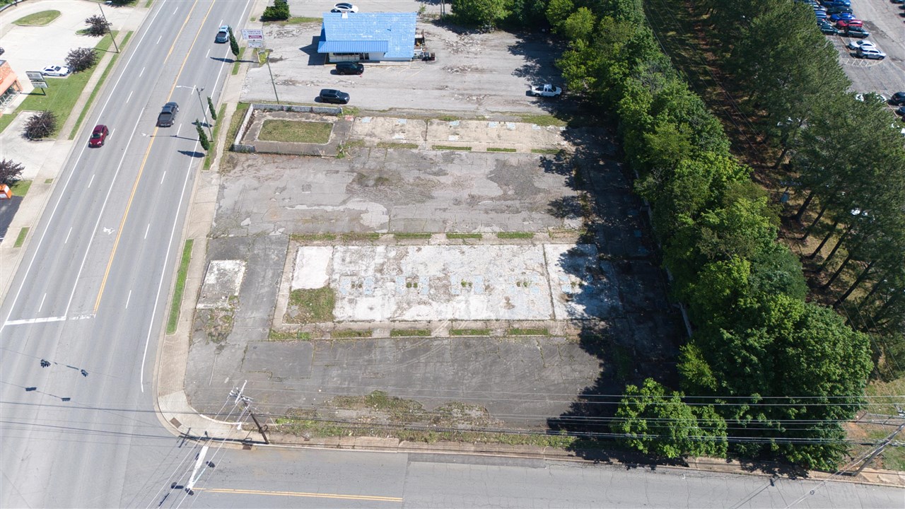 1508 Memorial Boulevard Property Photo 6