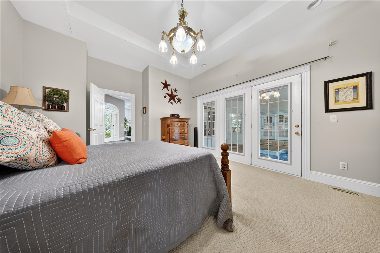 100 Tolbert Lane Property Photo 21