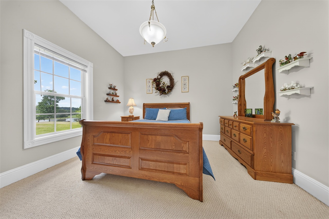 100 Tolbert Lane Property Photo 27