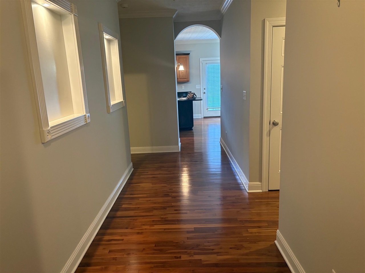 2627 Ashgate Drive Property Photo 3