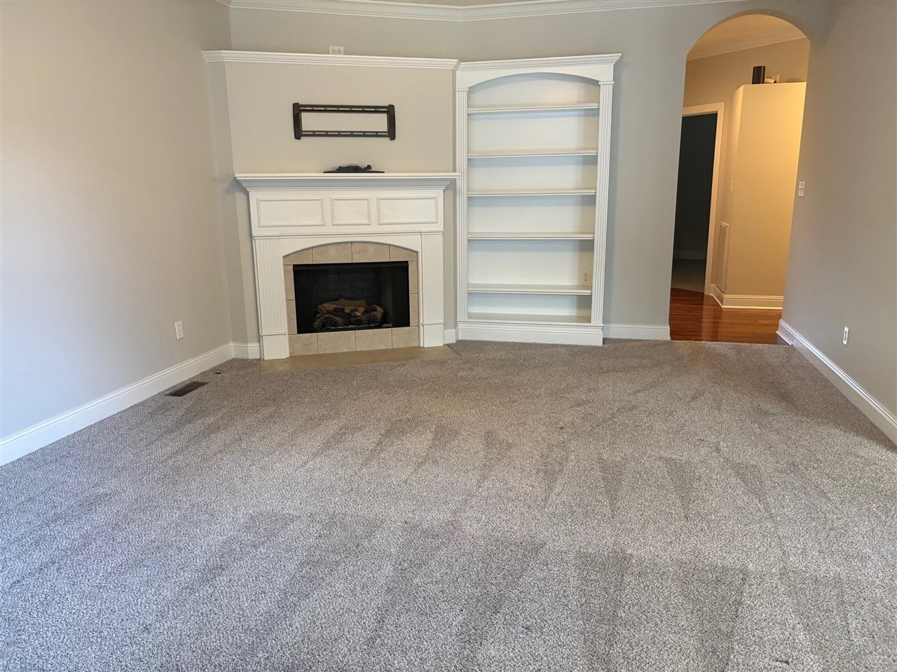 2627 Ashgate Drive Property Photo 6