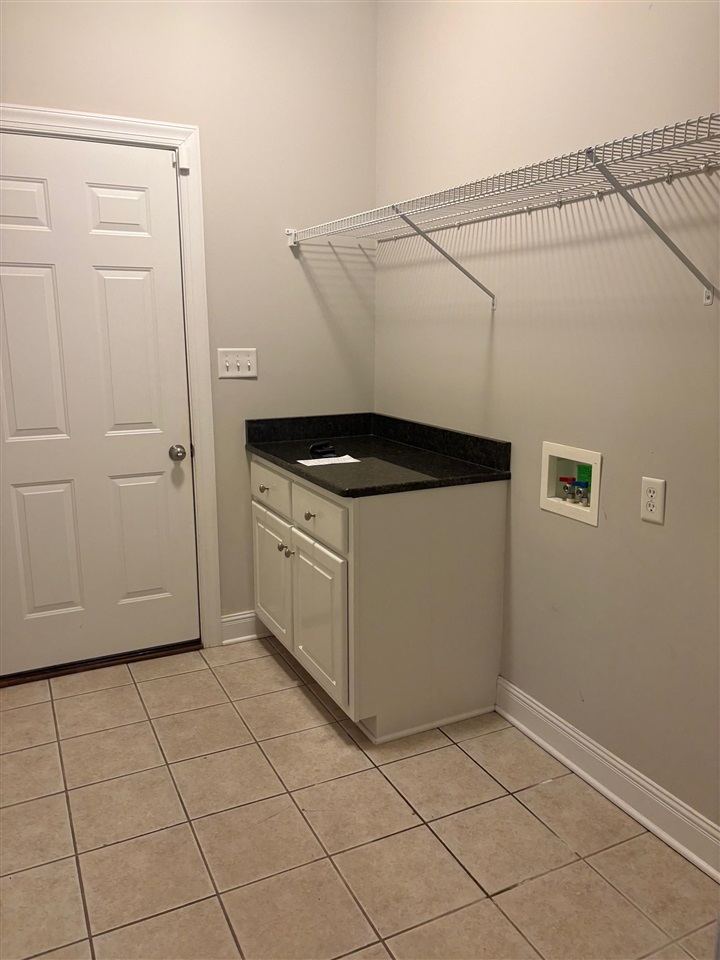 2627 Ashgate Drive Property Photo 16
