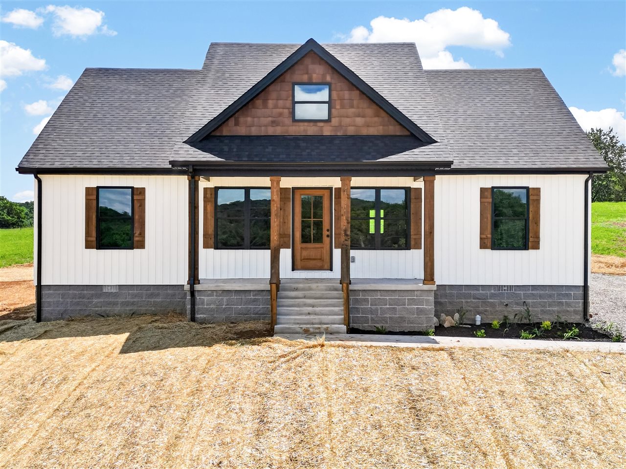 100 Head Lane Property Photo 1