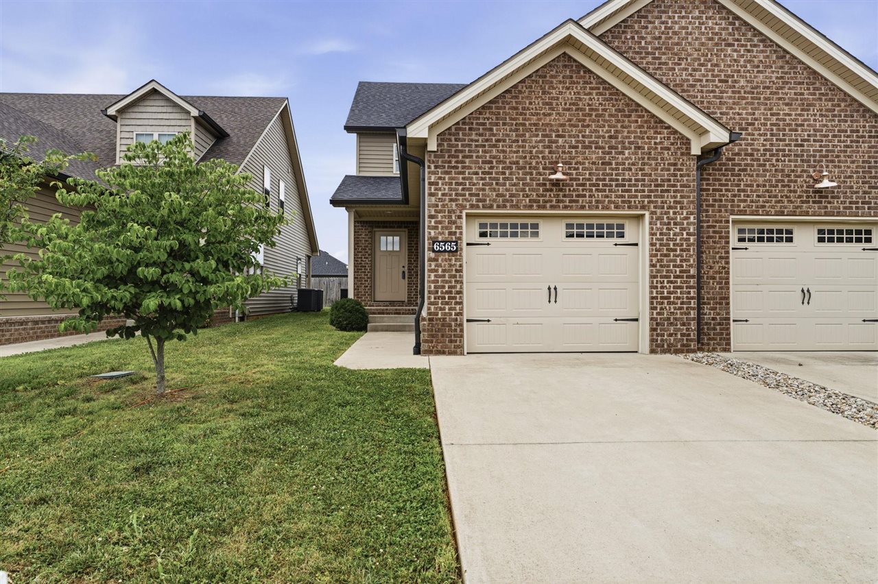 6565 Night Horse Circle