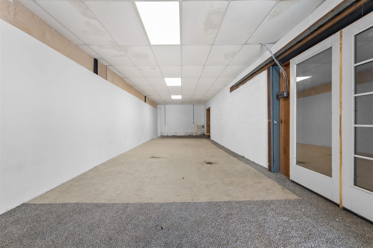 920 Clay Street Property Photo 26