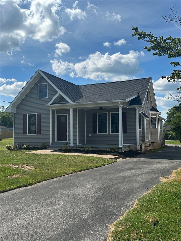 863 Nutwood Street Property Photo 1