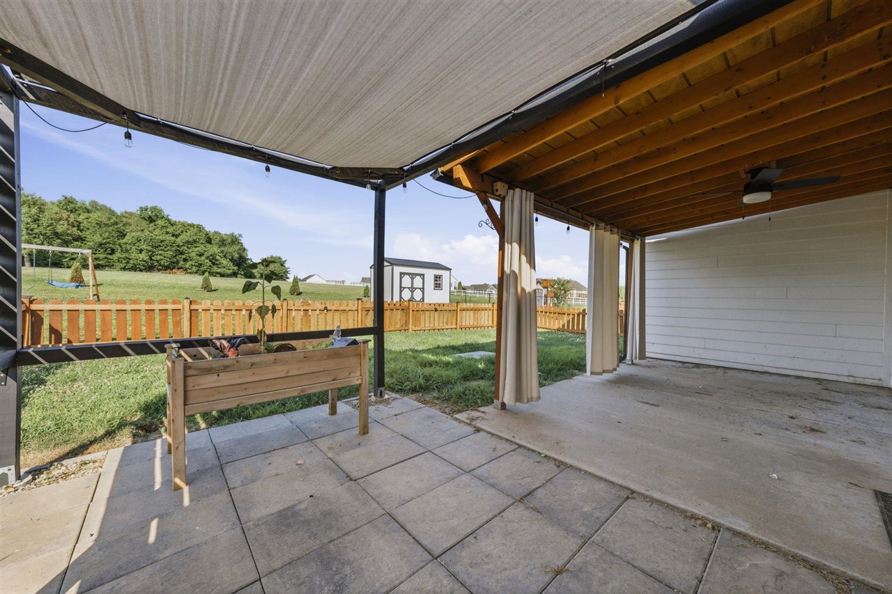 108 Willow Hill Court Property Photo 28