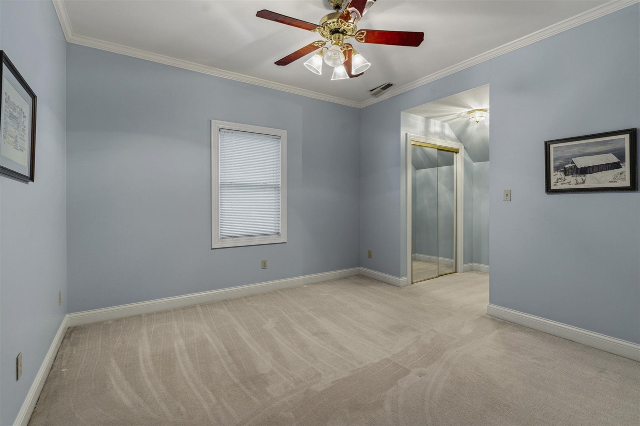 1055 St Andrews Circle Property Photo 19
