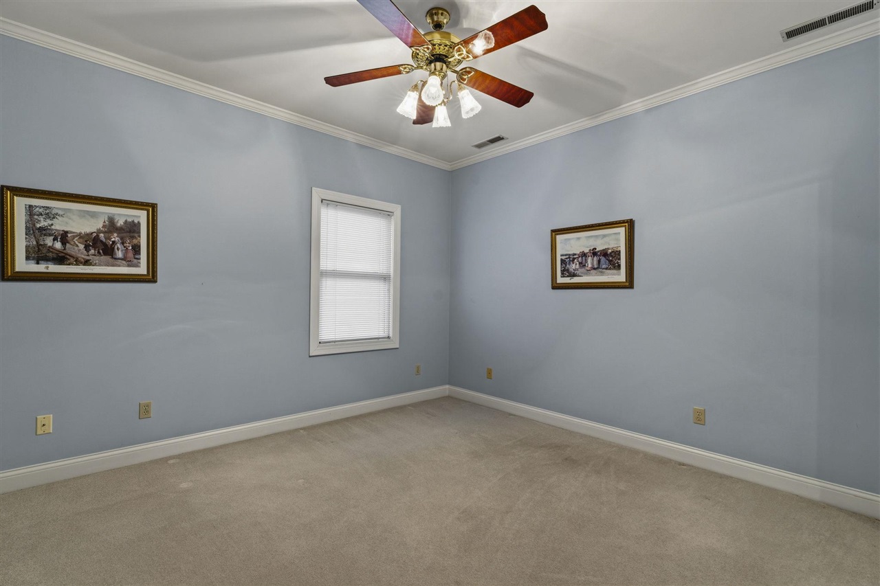 1055 St Andrews Circle Property Photo 22