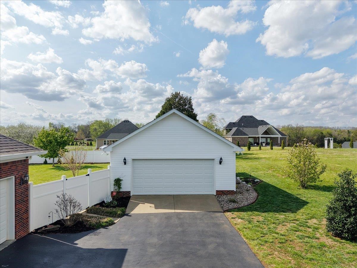 3125 Lonestar Street Property Photo 53
