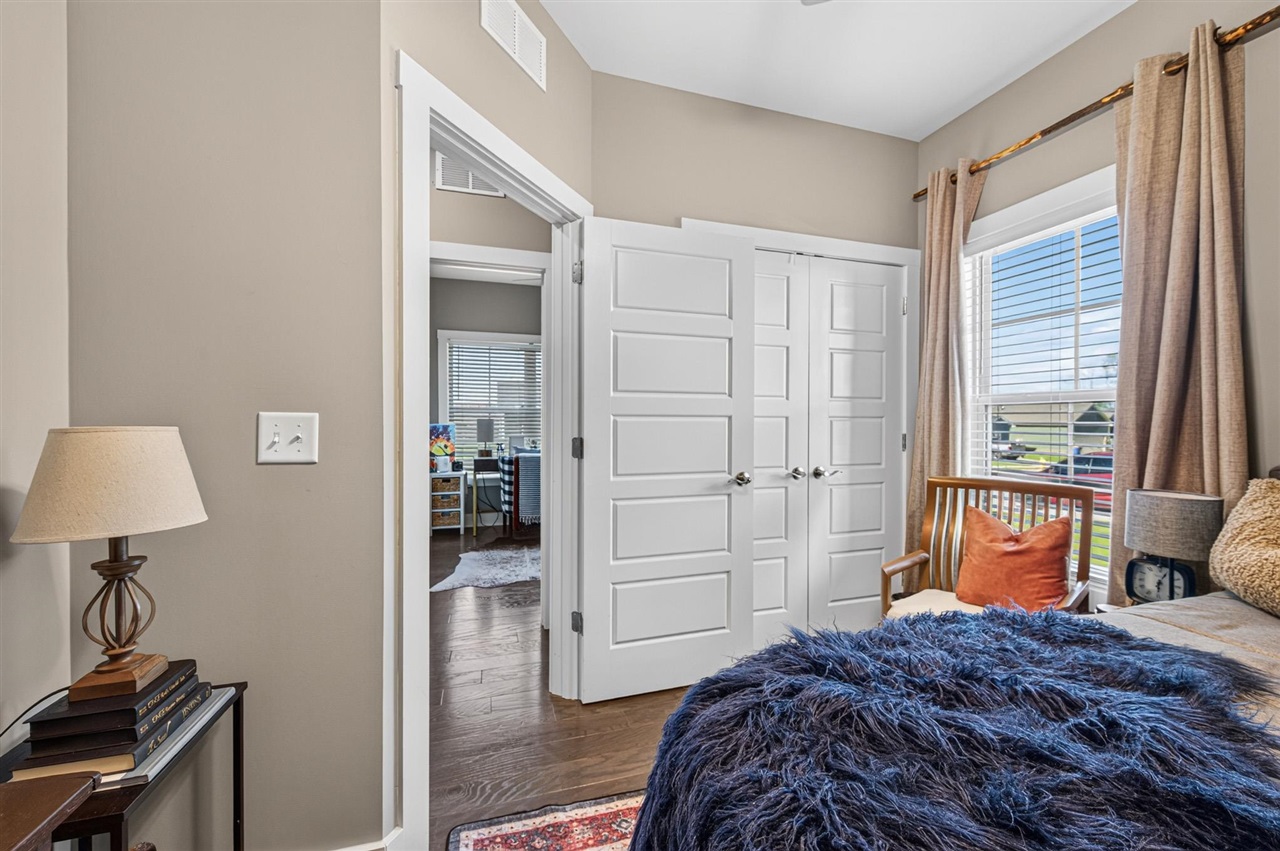 2727 Cedrus Avenue Property Photo 15