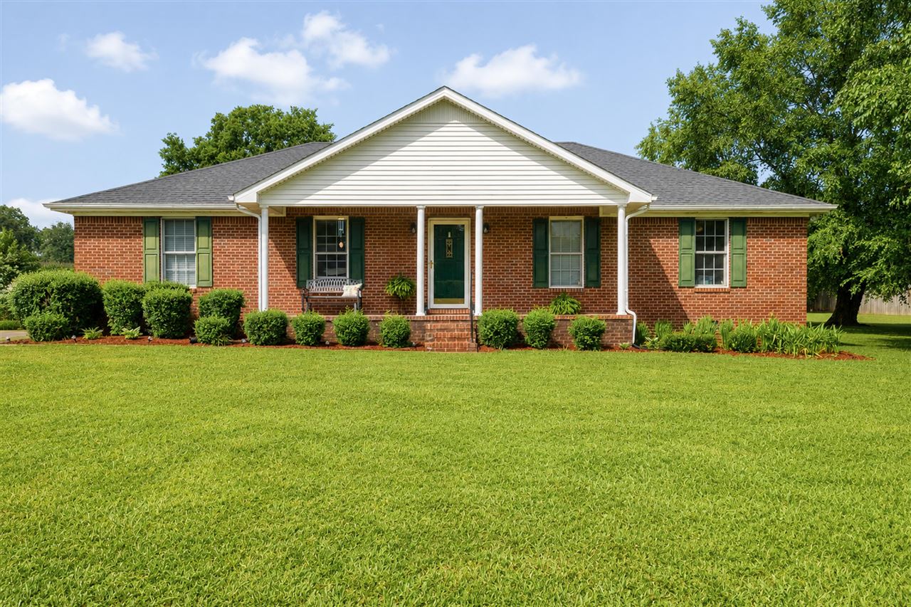 212 Coates Road Property Photo 1