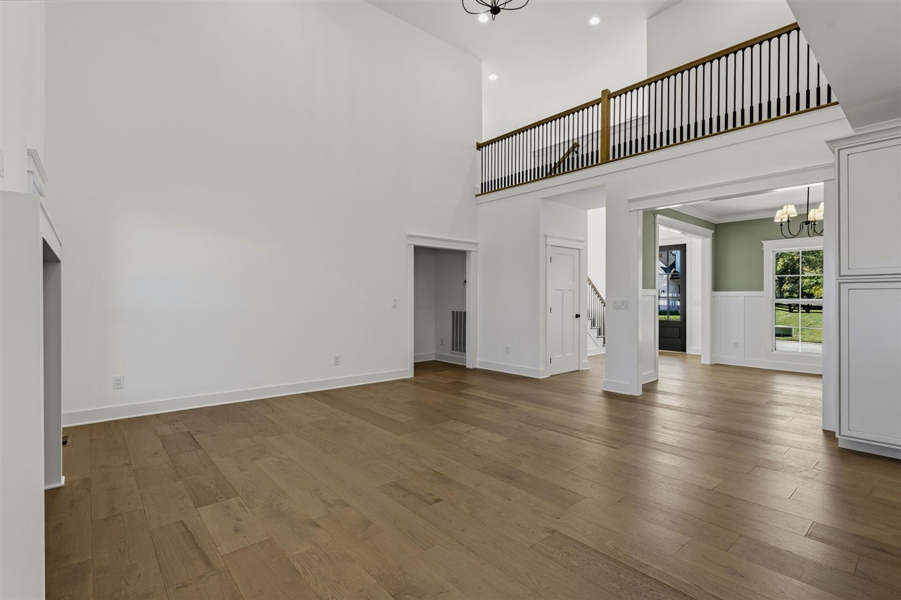 6545 Summer Shade Circle Property Photo 8